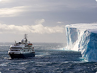 antarktis, schiff, kreuzfahrt, eisberg