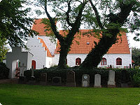 lyoe, kirche, friedhof, dänemark